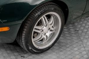 Image 24/50 of Mazda MX-5 1.6 (1995)