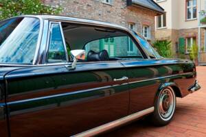 Imagen 184/199 de Mercedes-Benz 280 SE 3,5 (1971)