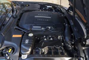 Image 30/30 de Jaguar XKR (2009)