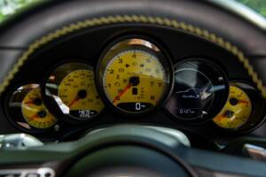 Image 25/48 of Porsche 911 Turbo S Exclusive (2017)