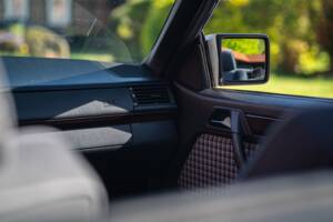 Bild 37/42 von Mercedes-Benz E 200 (1997)