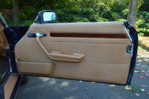 Image 36/50 de Mercedes-Benz 380 SL (1982)