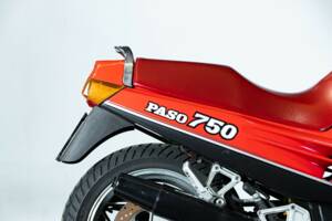 Bild 33/50 von Ducati 750 Paso (1987)