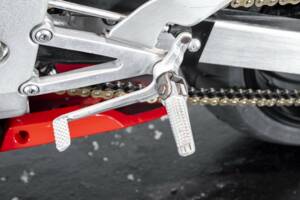 Image 22/44 of Yamaha DUMMY (1998)