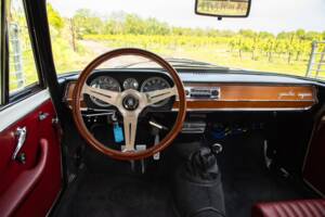 Image 27/50 de Alfa Romeo Giulia Nuova Super 1600 (1968)