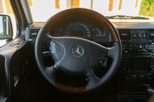 Image 41/48 de Mercedes-Benz G 400 CDI (SWB) (2002)