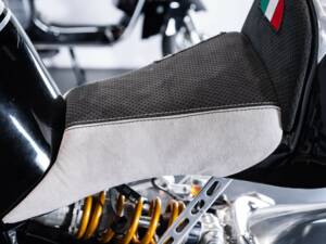 Imagen 18/50 de Moto Guzzi Daytona RS (1998)