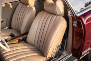 Image 26/70 de Mercedes-Benz 230 SL (1966)