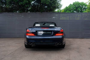 Image 7/60 of Mercedes-Benz SL 65 AMG (2004)