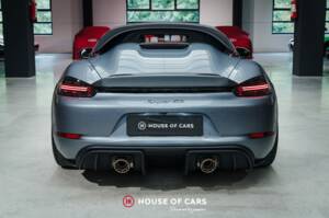 Bild 8/25 von Porsche 718 Spyder RS Weissach (2024)