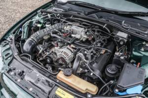 Image 14/26 of MG ZT 260 (2004)