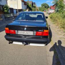 Image 10/11 of BMW M5 (1991)