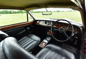 Bild 21/50 von Bentley T 1 (1970)