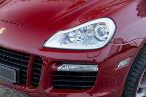 Image 20/45 of Porsche Cayenne Turbo (2009)