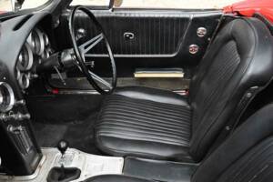 Image 8/50 de Chevrolet Corvette Sting Ray Convertible (1963)