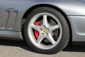 Image 36/50 of Ferrari 550 Maranello (1999)