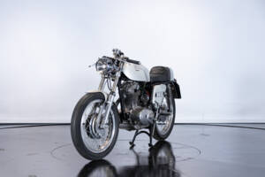 Image 2/41 of Ducati DUMMY (1972)