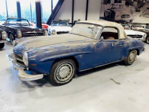 Immagine 2/13 di Mercedes-Benz 190 SL (1962)