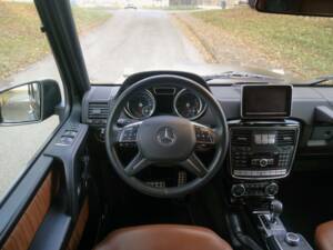 Image 36/38 of Mercedes-Benz G 500 (LWB) (2016)
