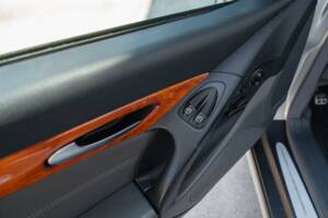 Image 56/86 de Mercedes-Benz SL 500 (2002)