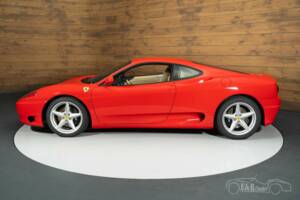 Image 18/19 of Ferrari 360 Modena (2001)