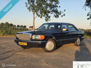 Image 1/50 of Mercedes-Benz 300 SE (1989)