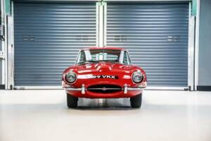 Bild 6/20 von Jaguar E-Type 4.2 (1967)