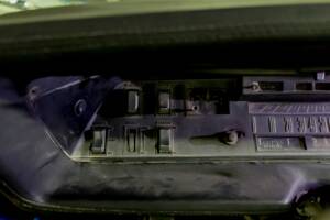 Image 41/50 of Chrysler 300 L (1970)