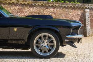 Image 33/50 of Ford Mustang 302 (1969)