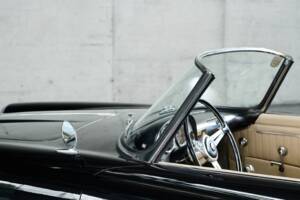 Image 35/50 of Alfa Romeo 2000 Spider (1959)