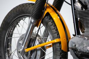 Immagine 11/50 di Ducati 250 Scrambler (1971)