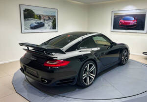 Bild 8/8 von Porsche 911 Turbo (2007)