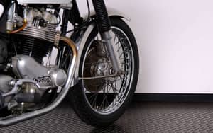 Image 81/83 of Norton 850 MKIII Roadster (1975)