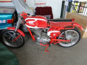 Image 2/7 de Moto Morini DUMMY (1961)