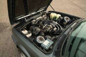 Image 2/50 of BMW 325i (1990)