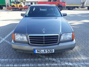 Image 1/7 of Mercedes-Benz 300 SE (1992)