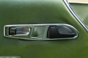 Image 36/50 de Mercedes-Benz 500 SLC (1984)