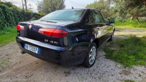 Image 3/50 de Alfa Romeo 166 2.5i V6 24V (2001)