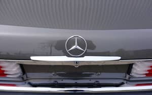 Image 68/96 of Mercedes-Benz 560 SL (1987)