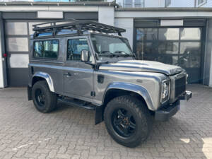 Immagine 8/28 di Land Rover Defender 90 (2015)