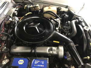 Image 30/31 of Mercedes-Benz 280 SE 3,5 (1970)