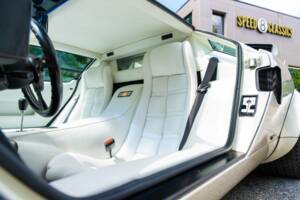 Bild 14/20 von Lamborghini Countach 5000 S (1983)