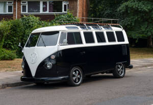 Bild 1/29 von Volkswagen T1 Samba 1.5 (1965)