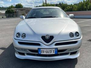 Bild 3/8 von Alfa Romeo GTV 2.0 Twin Spark (2001)