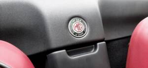 Immagine 28/50 di MG F 1.8i VVC 75 LE "75th Anniversary" (1999)