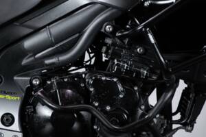 Bild 48/50 von Triumph DUMMY (2008)