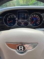 Image 18/50 de Bentley Continental Flying Spur (2010)