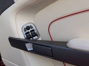 Afbeelding 62/81 van Aston Martin DB 9 Volante (2015)