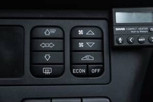 Bild 49/50 von Saab 900 2.0i (1997)
