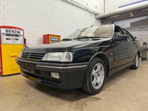 Afbeelding 2/16 van Peugeot 405 (1991)